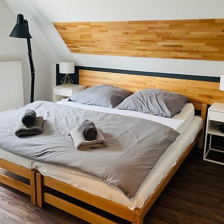 Gemutliches, Stadtnahes 2-Zimmer Apartment Mit Netflix Билефельд Экстерьер фото